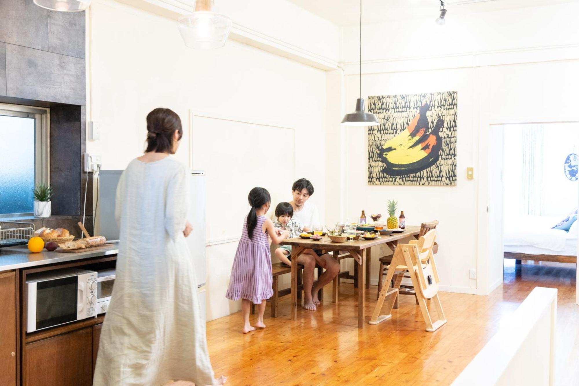 Pineapple Hotel นาฮะ ภายนอก รูปภาพ